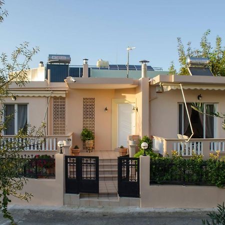 Villa Aretaki Kalamaki  Ngoại thất bức ảnh