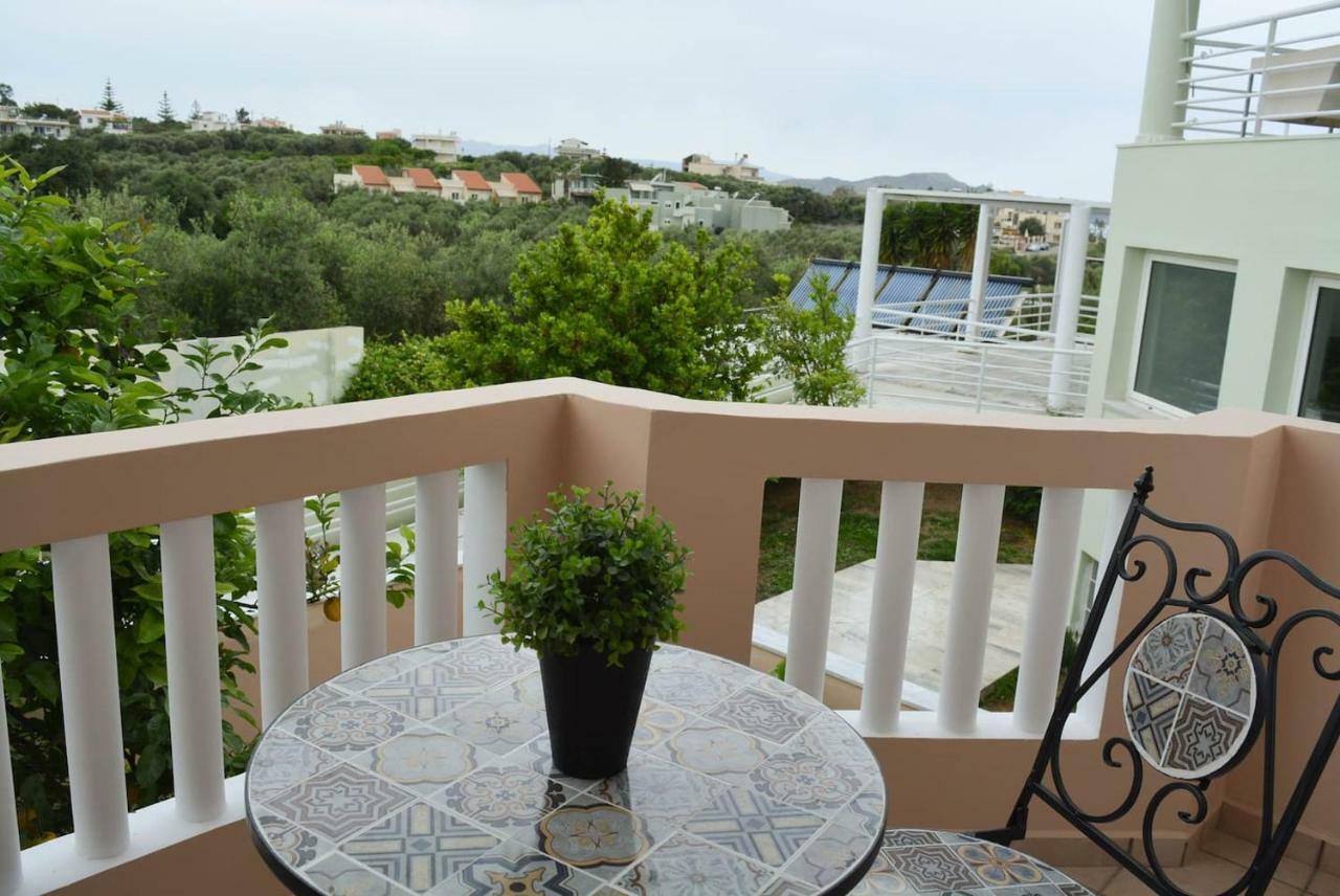 Villa Aretaki Kalamaki  Ngoại thất bức ảnh
