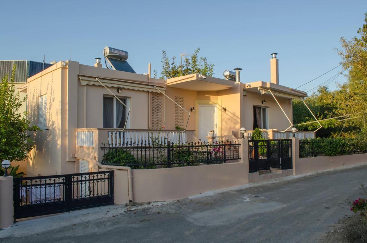 Villa Aretaki Kalamaki  Ngoại thất bức ảnh