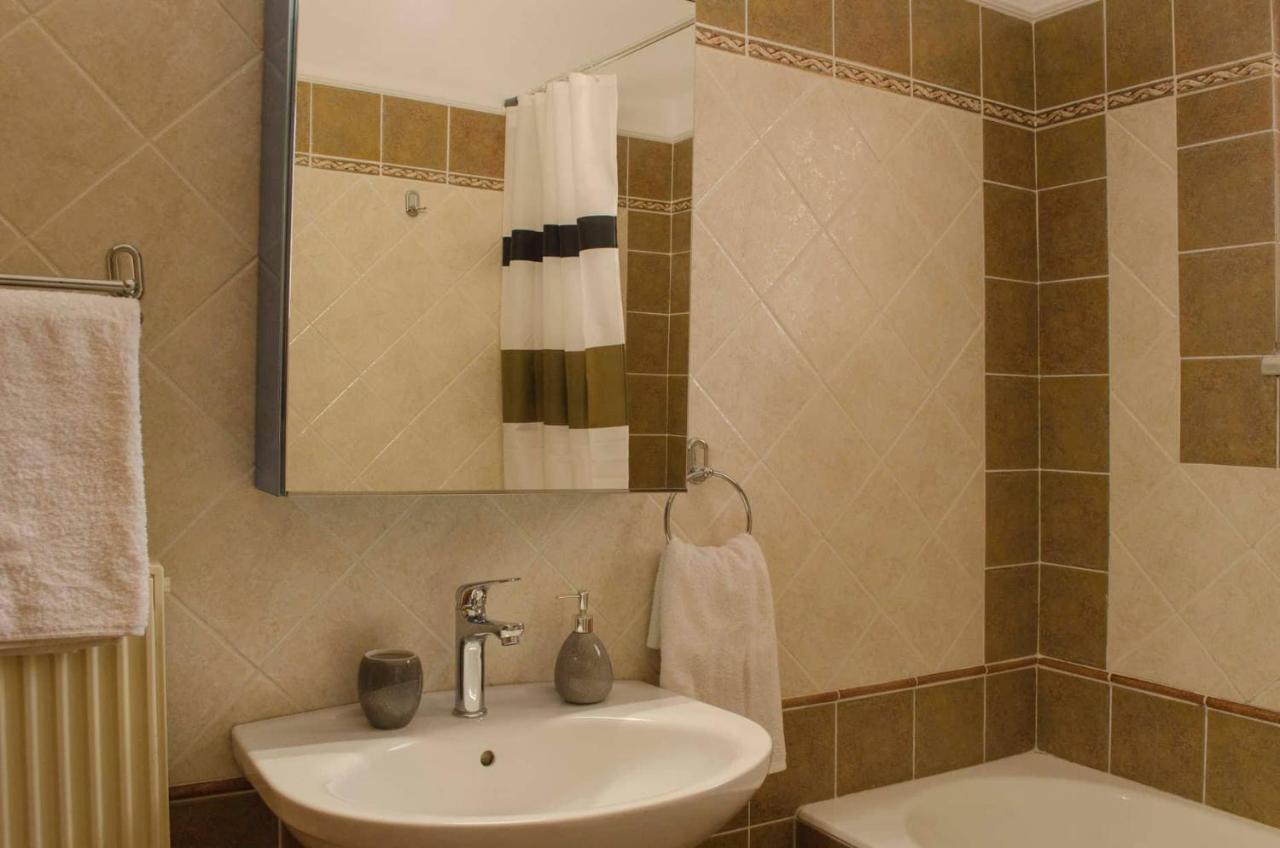 Villa Aretaki Kalamaki  Ngoại thất bức ảnh