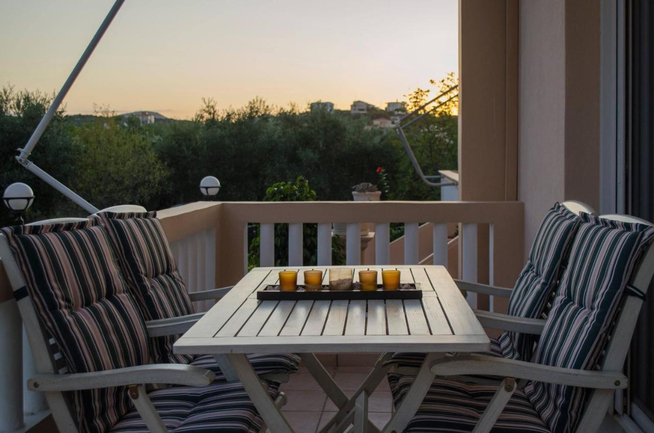 Villa Aretaki Kalamaki  Ngoại thất bức ảnh