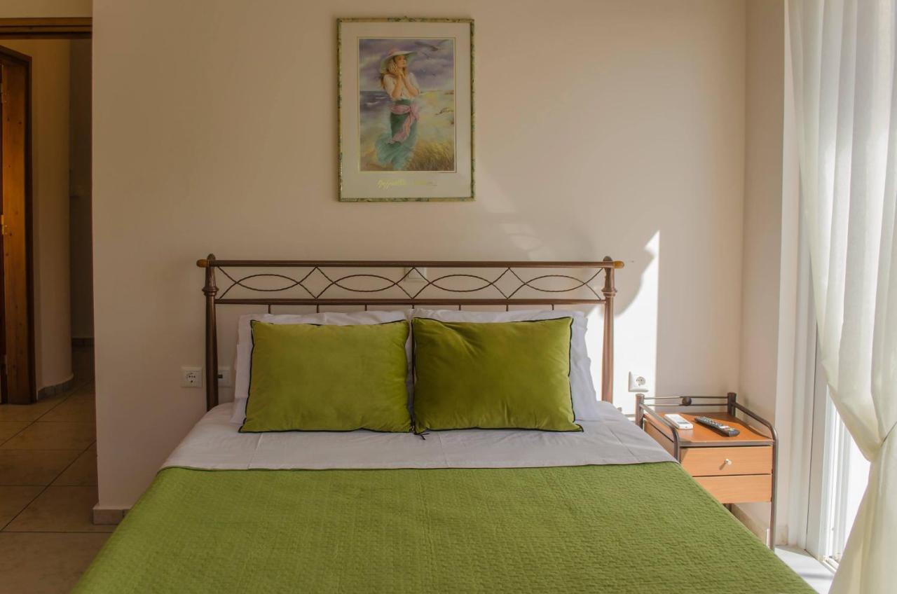 Villa Aretaki Kalamaki  Ngoại thất bức ảnh