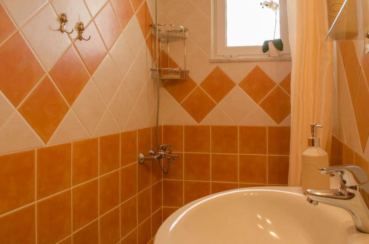 Villa Aretaki Kalamaki  Ngoại thất bức ảnh
