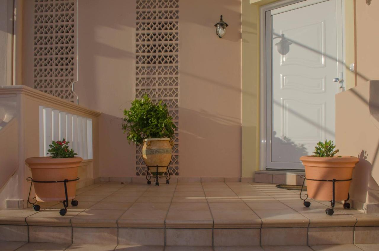 Villa Aretaki Kalamaki  Ngoại thất bức ảnh
